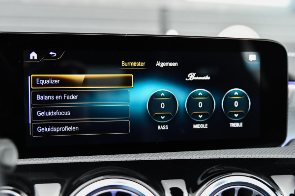 Mercedes-Benz A-Klasse 250 e AMG Edition. BTW, Pano, Burm, Sfeer, CarPlay, Multibeam!