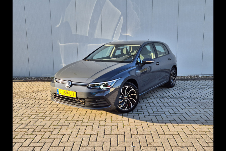 Volkswagen Golf 1.5 TSI Life Business | Keyless | Navi | Clima | ACC