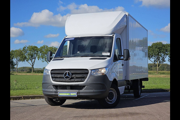 Mercedes-Benz Sprinter 319 1.9 CDI Bakwagen Laadklep Airco Mbux Automaat Zijdeur Euro6 190Pk!