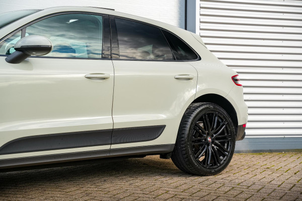 Porsche Macan 2.0 Pano Comfort Leer Turbo 21” Krijt Grijs