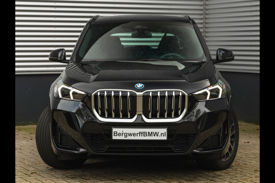 BMW X1 xDrive25e M-Sport - Driving Ass Plus - Adaptive LED - Stoelverwarming - Camera