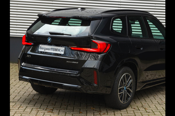 BMW X1 xDrive25e M-Sport - Driving Ass Plus - Adaptive LED - Stoelverwarming - Camera