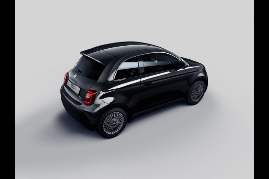 Fiat 500 Urban 42 kWh | Clima | Cruise | Apple Carplay | Camera | Stoelverwarming | 16" | Sepp € 2.950,-