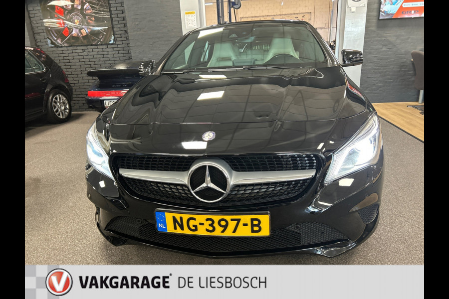 Mercedes-Benz CLA-Klasse Shooting Brake 200 OrangeArt Edition,leer,navi,camera,led,stoelverw,clima,boeken