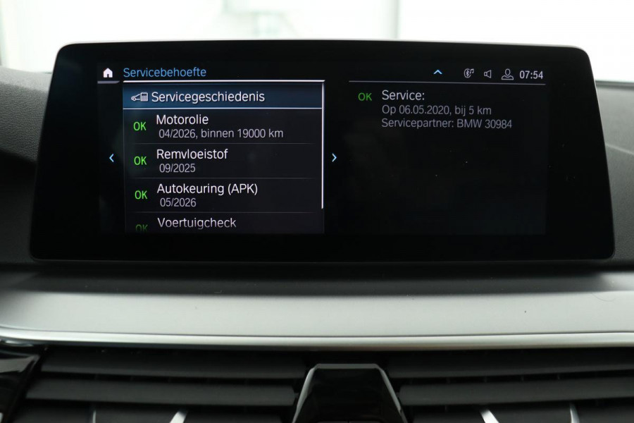 BMW 5 Serie 530e iPerformance eDrive Edition | DAB+ | Leder | Carplay | Full LED | Memory | Stoelverwarming | Navigatie | PDC