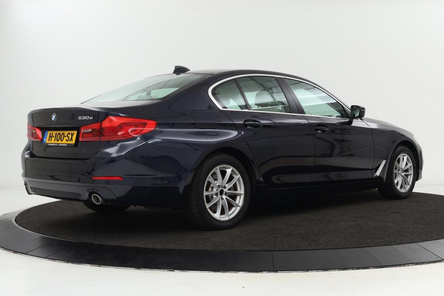 BMW 5 Serie 530e iPerformance eDrive Edition | DAB+ | Leder | Carplay | Full LED | Memory | Stoelverwarming | Navigatie | PDC