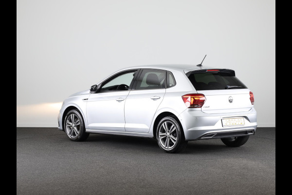 Volkswagen Polo 1.0 TSI Highline Business R 95 pk | Navigatie | Parkeersensoren (Park assist) | Achteruitrijcamera | Stoelverwarming | Digitaal instrumentenpaneel |