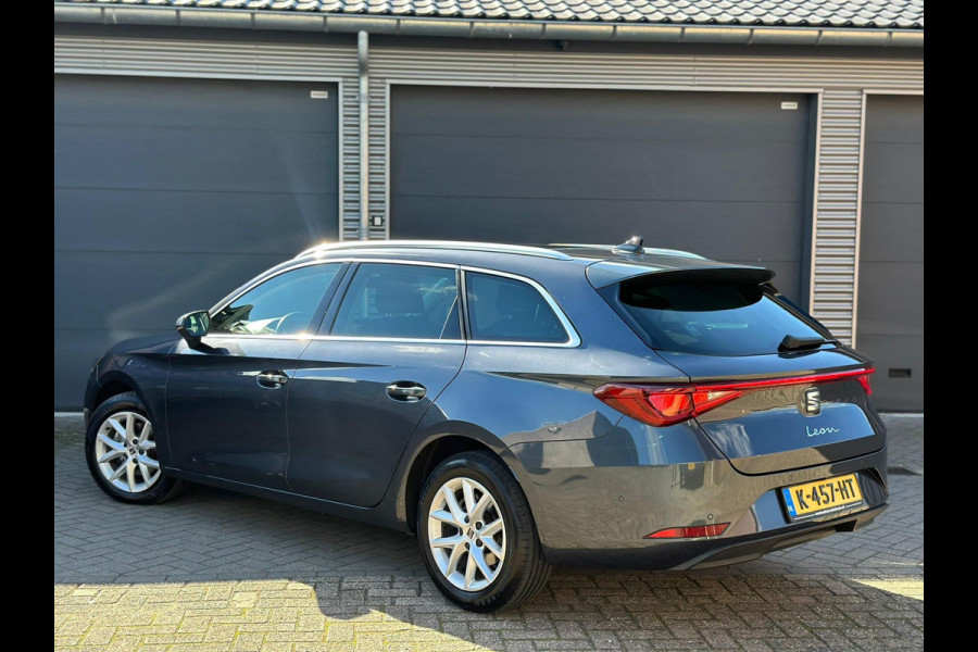 Seat Leon Sportstourer 1.5 TSI STYLE LAUNCH EDITION, 1E EIGENAAR. PANORAMADAK, VELE OPTIES, NL-AUTO NAP