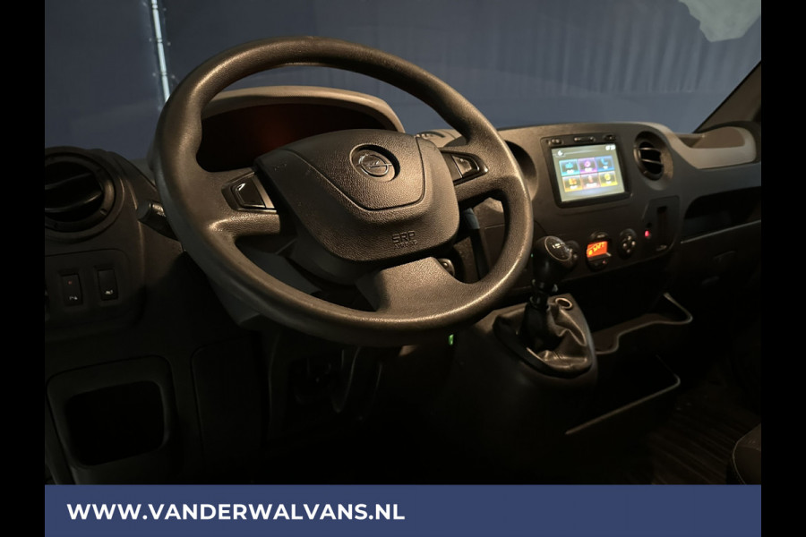 Opel Movano 2.3 CDTI 131pk **BPM VRIJ voor de Ondernemer** L2H2 Euro6 Airco | Imperiaal | Navigatie | 2500kg Trekhaak | Cruisecontrol 270gr achterdeuren, Bijrijdersbank, Bluetooth-telefoonvoorbereiding