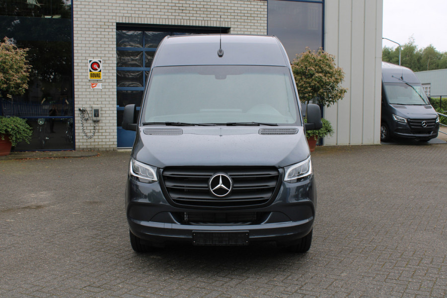 Mercedes-Benz Sprinter 317 CDI L2H2 3500 kg Trekhaak, Klasse 3 alarm, LED koplampen, Geveerde stoel