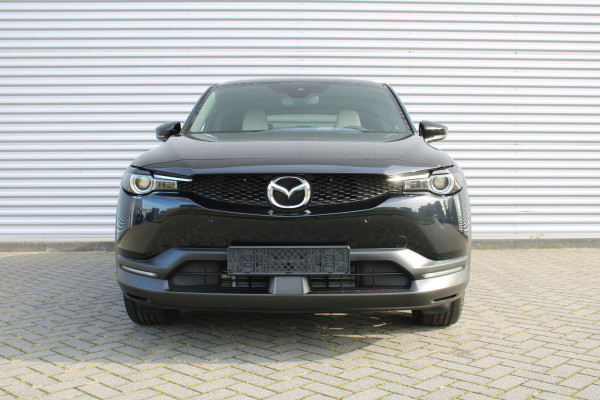 Mazda MX-30 e-SkyActiv EV 145PK Advantage Modern 36 kWh | Hoge korting | Uit voorraad leverbaar | Private Lease vanaf €379,- per maand |