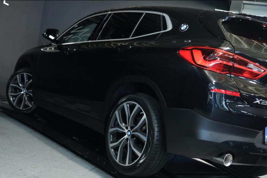 BMW X2 SDrive18i / NAP / NAVI / CRUISE / 100% DEALERONDERHOUDEN / 19''