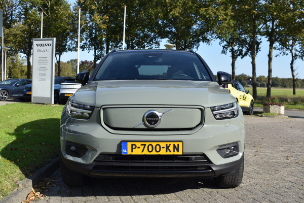 Volvo XC40 Recharge Twin Pro / Sage Green / 20" / Panoramadak / Elektrisch verstelbare voorstoelen /