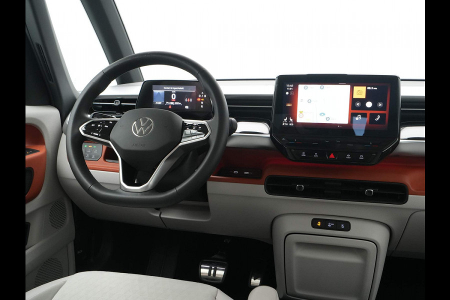 Volkswagen ID. Buzz 1st 77kWh Navigatie Camera Trekhaak Acc 244