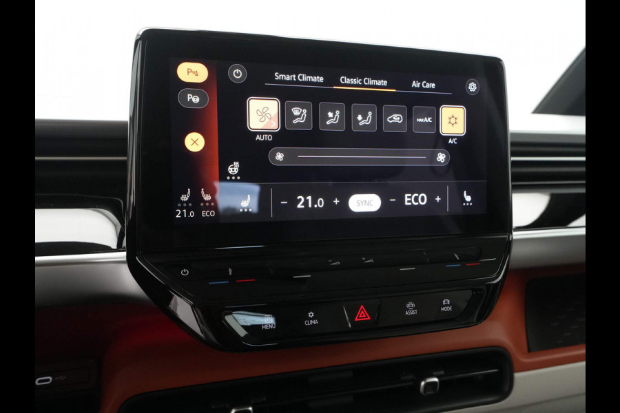 Volkswagen ID. Buzz 1st 77kWh Navigatie Camera Trekhaak Acc 244