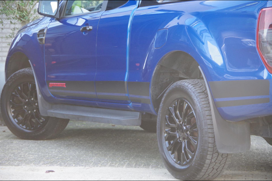 Ford Ranger 2.0 PICK UP STORMTRAK 4X4 SUPER CAB, 213PK AUT. LED, ACC, TREKHAAK 3.5T LEDER, CAMERA, NAVI, CLIMA, STOELVERW, PDC