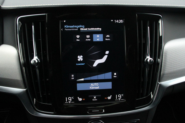 Volvo V90 2.0 T8 AWD R-Design 392 PK |PANORAMADAK, CARPLAY, ACC, HEAD UP, CAMERA, MEMORY, LED, PDC, TREKHAAK, ELKTR. KLEP|