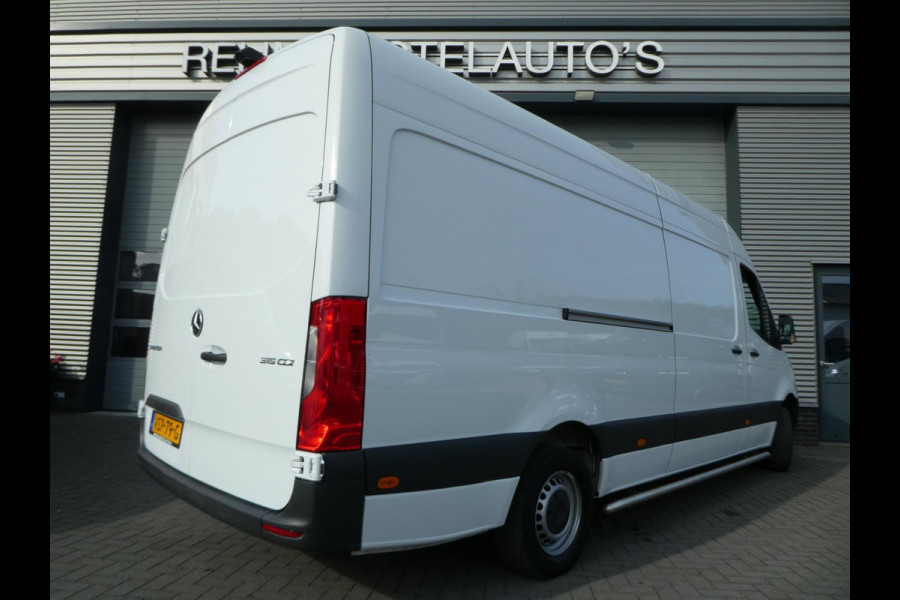 Mercedes-Benz Sprinter 315 CDI L3H2 150pk , Airco, Automaat, Camera, 3-Zits.