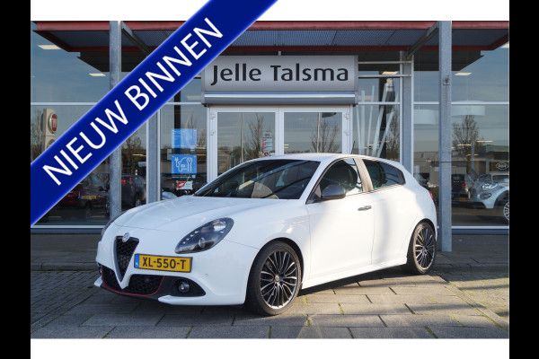 Alfa Romeo Giulietta 1.4 Turbo MultiAir Super TCT Automaat | Climate Control | 18" Lichtmetalen Velgen | Stoelverwarming