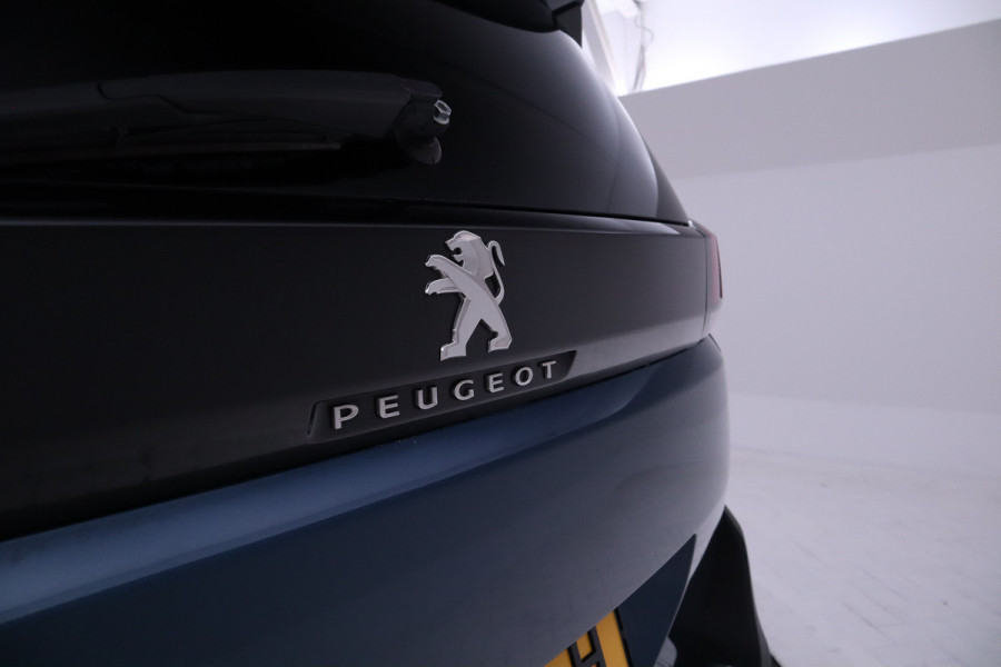 Peugeot 5008 1.2 PureTech Allure Pack Business 7 Persoons, Navigatie, Apple carplay, Etc.