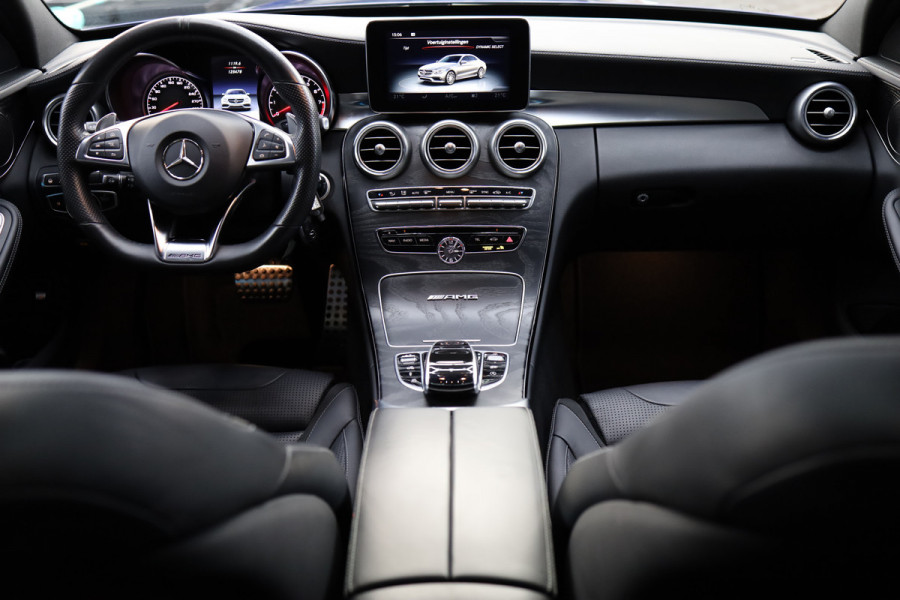 Mercedes-Benz C-Klasse AMG 63 | Panoramadak | HeadUp Display |