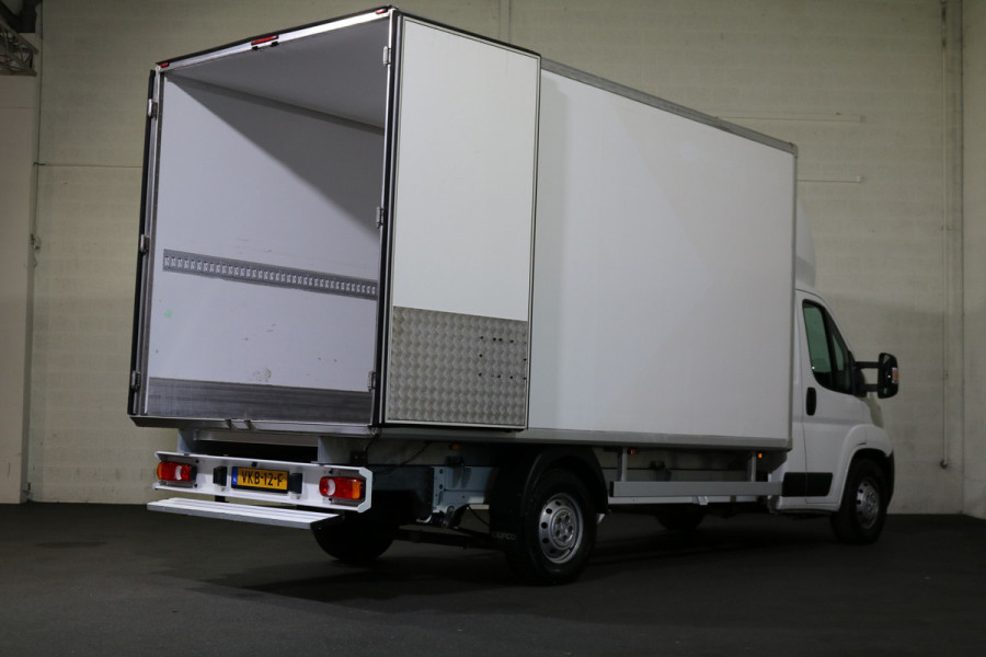 Peugeot Boxer 2.2 BlueHDi 165pk Bakwagen Koelwagen Dag en Nacht