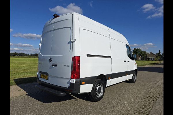 Mercedes-Benz Sprinter 317 CDI L2 H2 RWD - Euro 6 - 170 Pk - MBUX - RWD - ParkeerCamera - StoelVerwarming