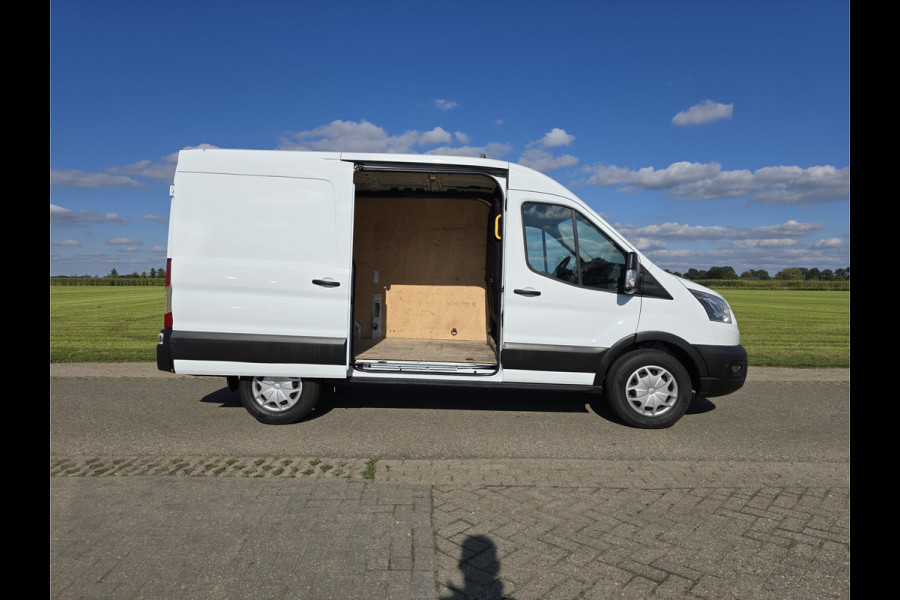 Ford Transit 350 2.0 TDCI L2 H2 - Euro 6 - 130 Pk - Airco -