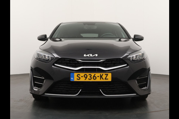 Kia ProCeed 1.5 T-GDi GT-PlusLine - LED-verlichting - LM-Velgen - Navigatie - Camera - Adapt. Cruise Control - Climate Control - Fabrieksgarantie tot 21-02-2030