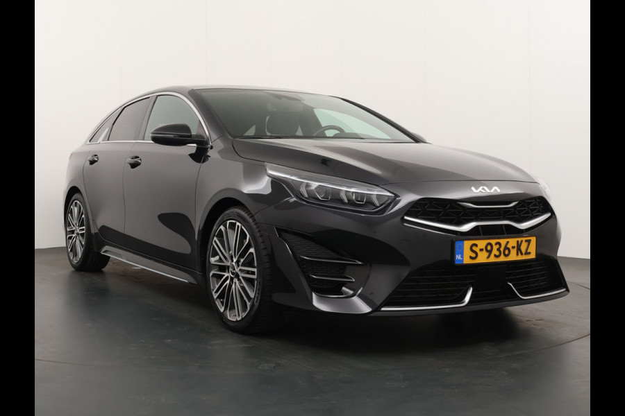 Kia ProCeed 1.5 T-GDi GT-PlusLine - LED-verlichting - LM-Velgen - Navigatie - Camera - Adapt. Cruise Control - Climate Control - Fabrieksgarantie tot 21-02-2030