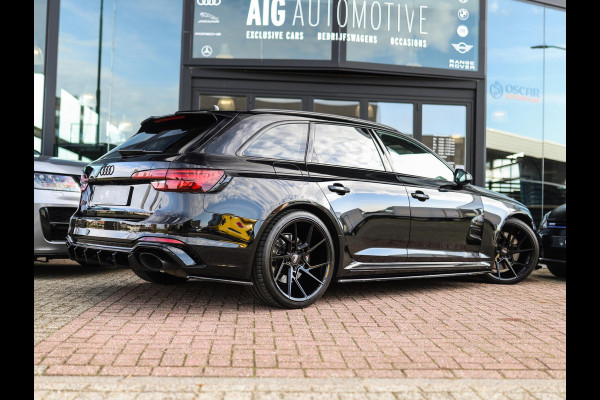 Audi RS4 Avant 2.9 TFSI A4 quattro | Dynamic-Pakket | Maxton Design Bodykit | 20" LM | Camera | B&O | Carplay |