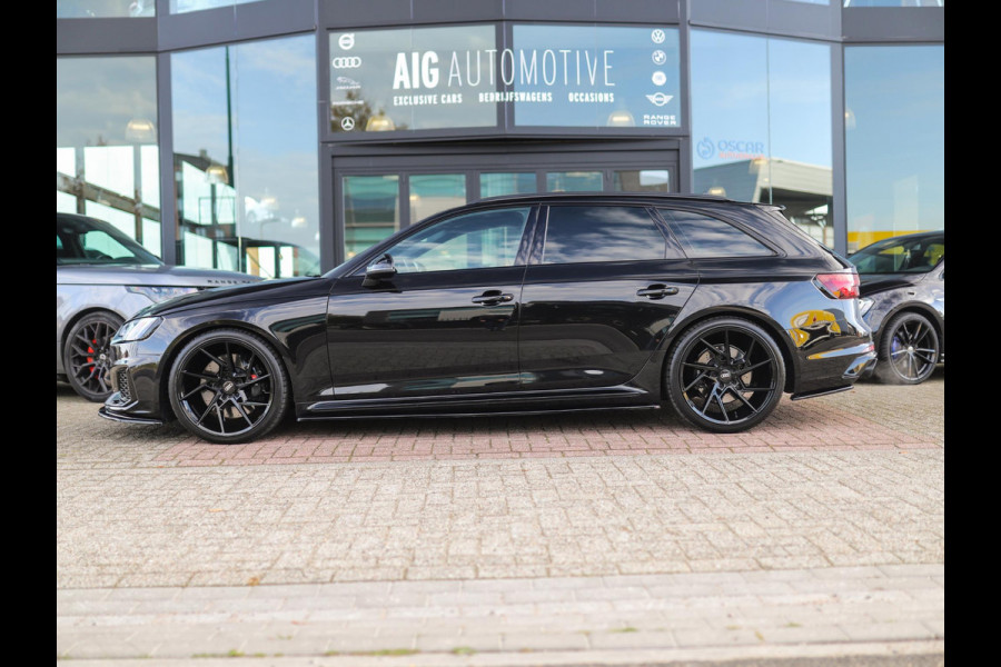 Audi RS4 Avant 2.9 TFSI A4 quattro | Dynamic-Pakket | Maxton Design Bodykit | 20" LM | Camera | B&O | Carplay |