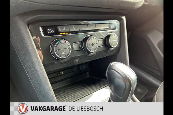 Volkswagen Tiguan 1.5 TSI ACT Comfortline Business / Navigatie /led verlichting / elec achterklep /stoel verwarming