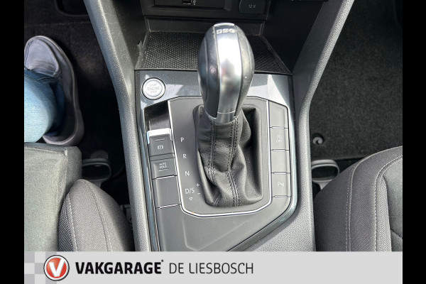 Volkswagen Tiguan 1.5 TSI ACT Comfortline Business / Navigatie /led verlichting / elec achterklep /stoel verwarming