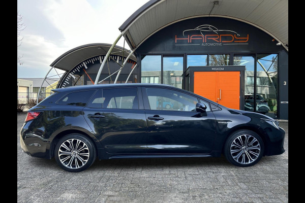 Toyota Corolla Touring Sports 1.8 Hybrid First Edition Stoelverw Trekhaak Rijklaarprijs!