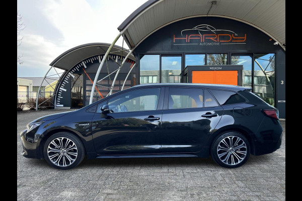 Toyota Corolla Touring Sports 1.8 Hybrid First Edition Stoelverw Trekhaak Rijklaarprijs!