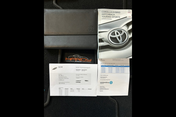 Toyota Corolla Touring Sports 1.8 Hybrid First Edition Stoelverw Trekhaak Rijklaarprijs!