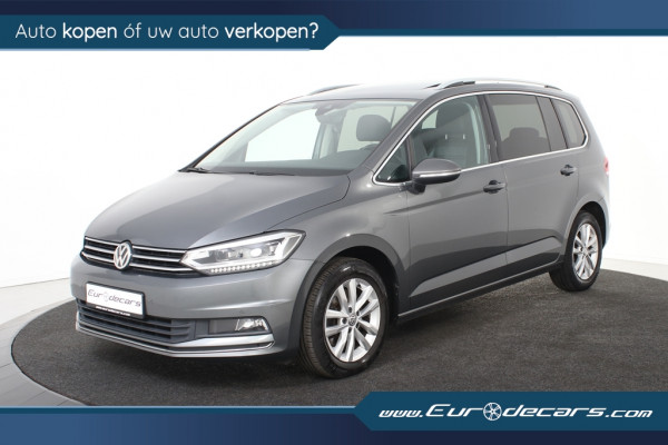 Volkswagen Touran 1.6 TDI Highline *Panoramadak*Trekhaak*