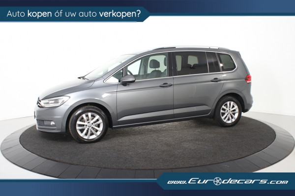 Volkswagen Touran 1.6 TDI Highline *Panoramadak*Trekhaak*