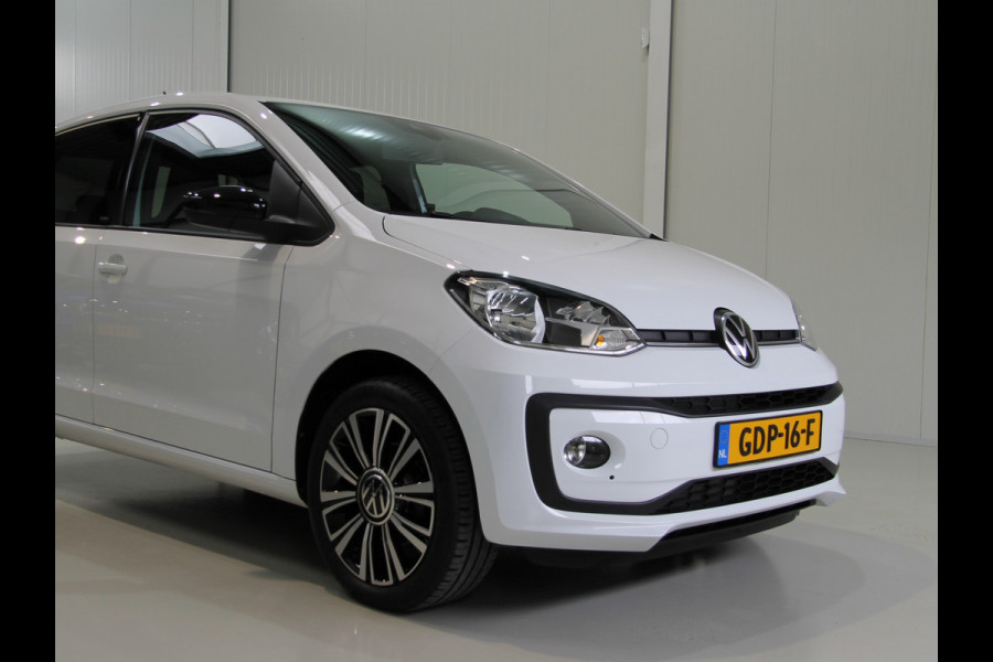 Volkswagen up! 1.0 Active 5drs. Clima | Apps