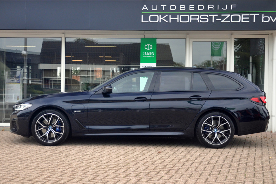 BMW 5 Serie Touring 530e High Executive M-Sport Hybride | Adaptive CC | Trekhaak | Zeer mooie staat!