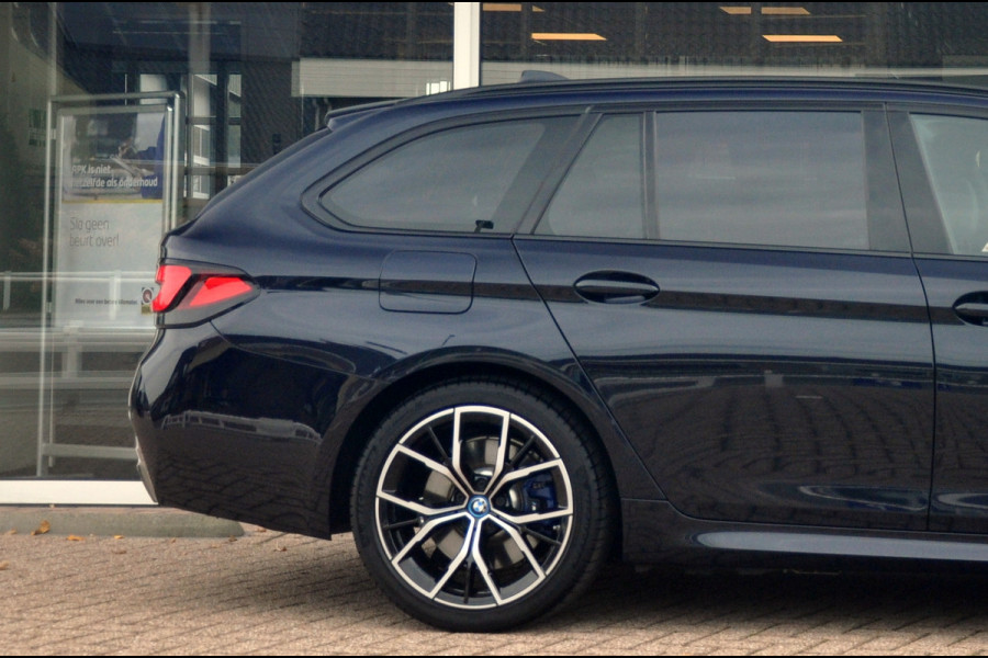 BMW 5 Serie Touring 530e High Executive M-Sport Hybride | Adaptive CC | Trekhaak | Zeer mooie staat!