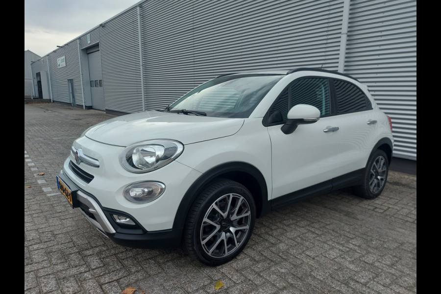 Fiat 500X Cross 1.4 Turbo MultiAir Cross, airco,cruise,navigatie,parkeersensoren achter,lederen int,