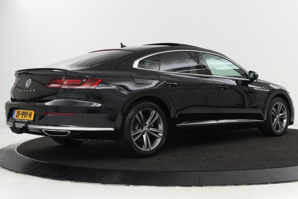 Volkswagen Arteon 1.5 TSI R-Line | Panoramadak | Trekhaak | Carplay | Stoelverwarming | Full LED | Navigatie | PDC | R-Line