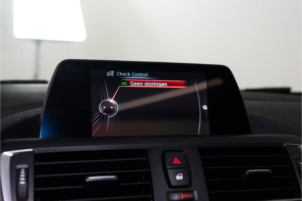 BMW 1-serie 116i Centennial Executive 109PK | NL AUTO+NAP | LED | Navi | Pano | Garantie