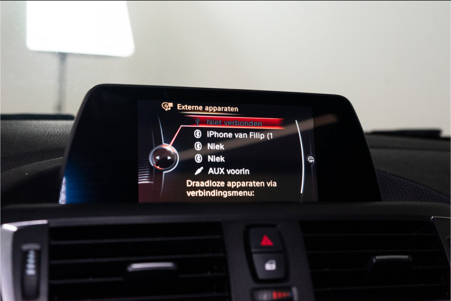 BMW 1-serie 116i Centennial Executive 109PK | NL AUTO+NAP | LED | Navi | Pano | Garantie