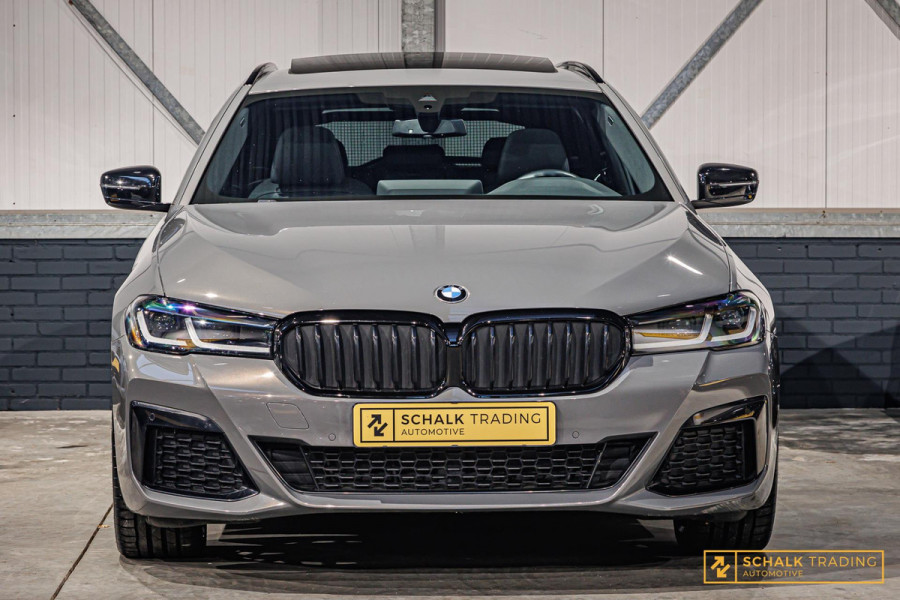 BMW 5 Serie Touring 530e xDrive|M-sport|NEW 20''|Pano|H&K|