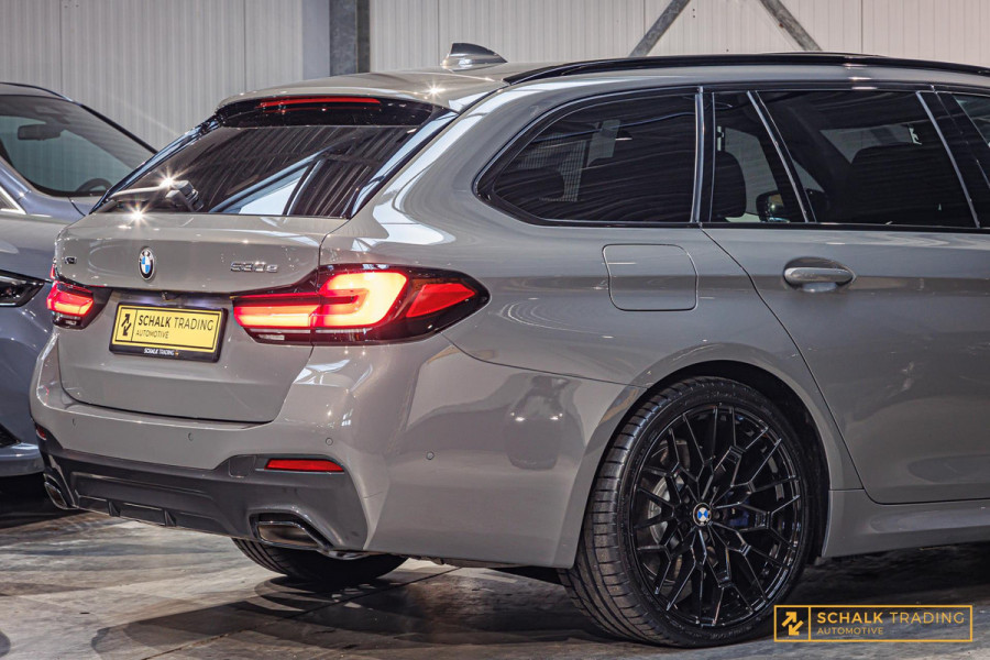 BMW 5 Serie Touring 530e xDrive|M-sport|NEW 20''|Pano|H&K|