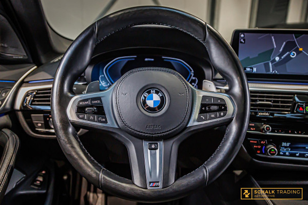 BMW 5 Serie Touring 530e xDrive|M-sport|NEW 20''|Pano|H&K|