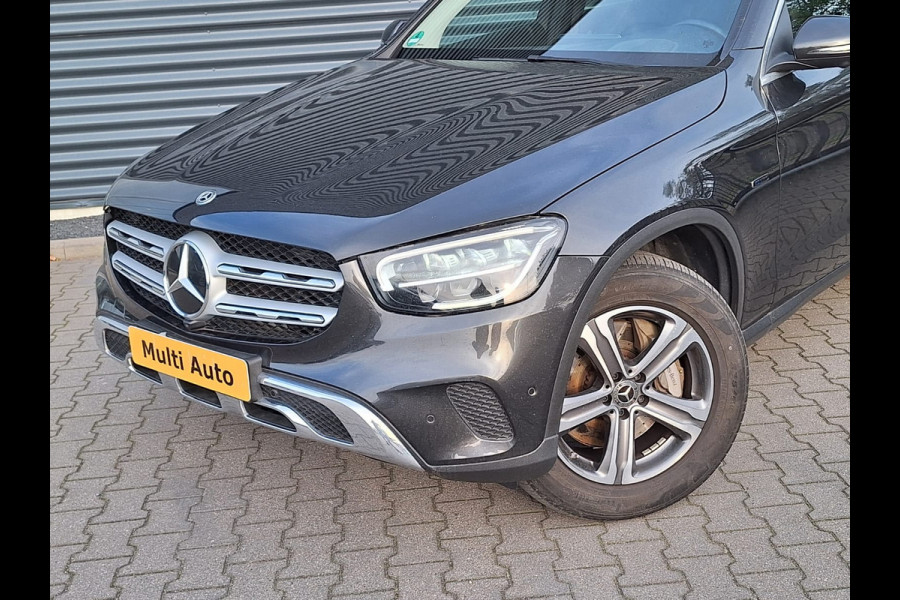 Mercedes-Benz GLC 300e 4MATIC Premium Plus Plug in Hybrid 320pk PHEV | Lederen Sportstoelen | Panodak |  Head up Display | Burmester | Sfeerverlichting | Carplay | Navigatie | 360 Camera |